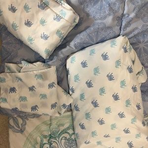 Twin XL comforter set